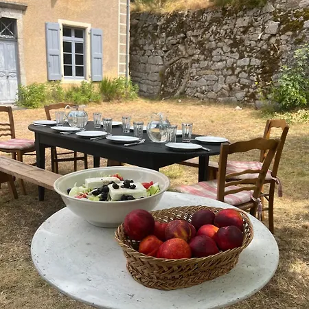 Family In Lozere * Lachamp-Ribennes